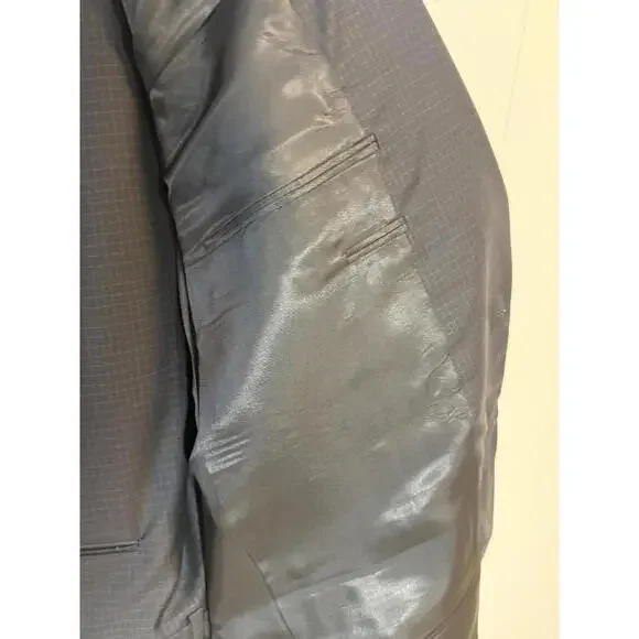 Burberry Men’s Small Window Pane 100% Wool Suit 2 Button Sz. 48L - Picture 3 of 9